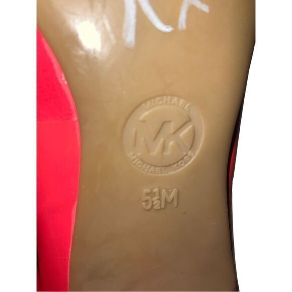 Michael Kors Melon Patent Leather Pumps - Picture 6 of 11